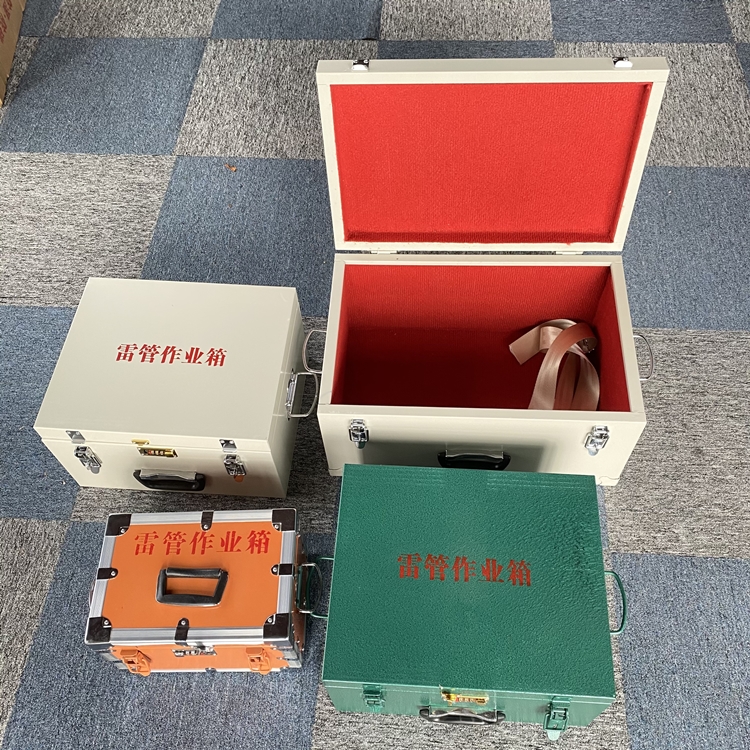 朔城爆破工程作业箱如何选择？玻璃钢与传统材质的全面对比